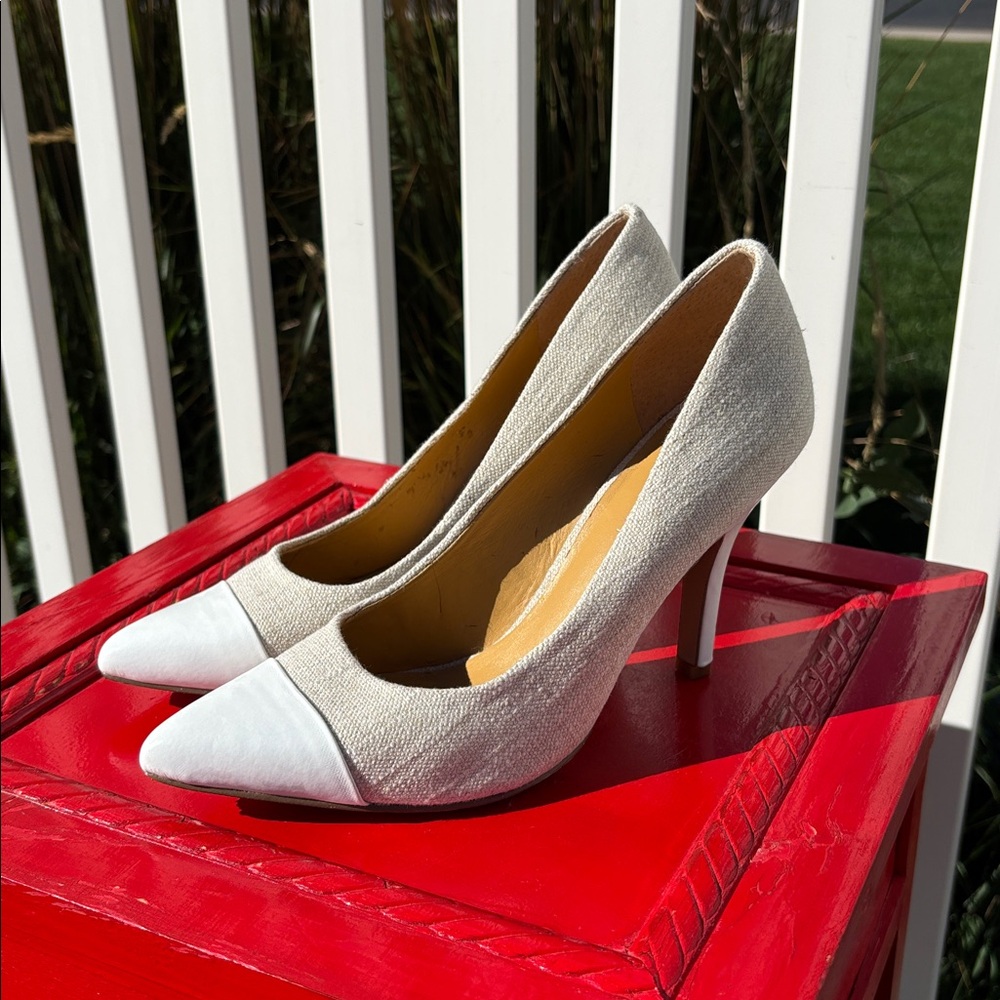 Nine West Linen & Faux Leather Heels Size 7, Worn Once